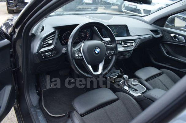 BMW 118i 100 kW image number 25