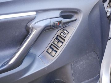 Car image 37