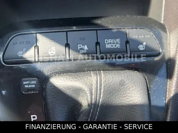 Car image 34