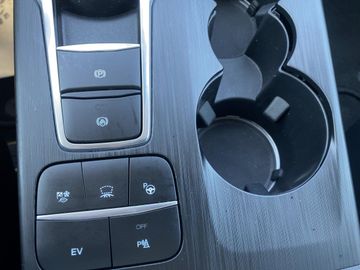 Car image 22