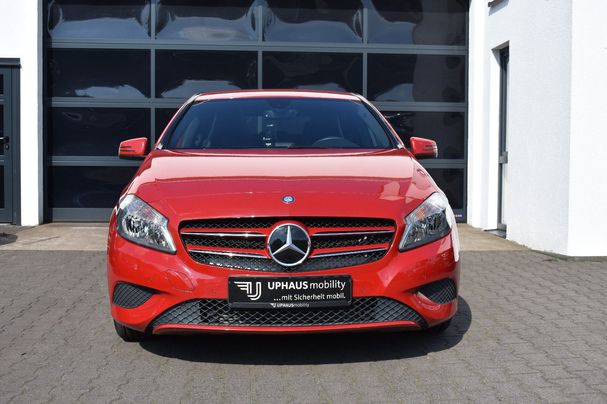 Mercedes-Benz A 200 BlueEFFICIENCY 115 kW image number 2