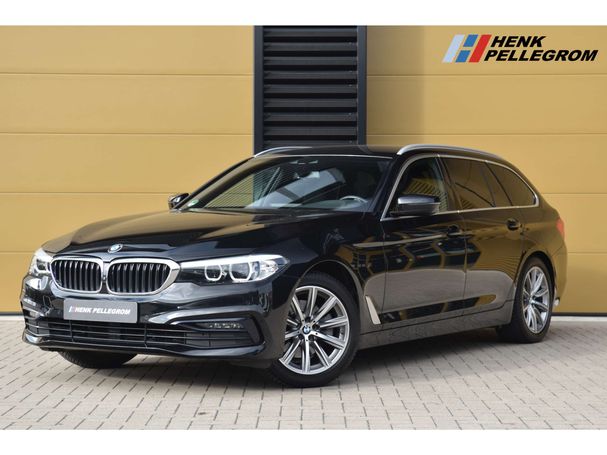 BMW 520i Touring Sport Line 135 kW image number 1