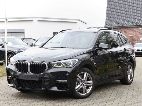 BMW X1 25e xDrive 162 kW image number 1