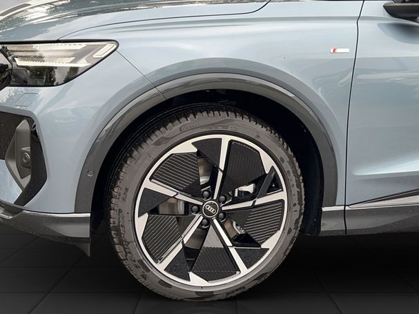 Audi Q4 55 quattro e-tron 250 kW image number 8