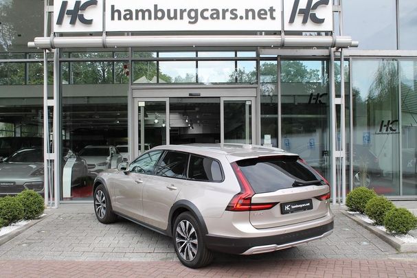 Volvo V90 Cross Country AWD B4 145 kW image number 15