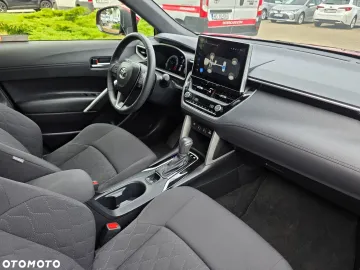 Car image 34
