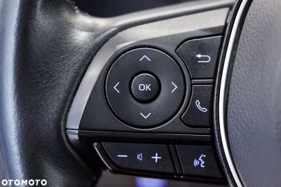 Car image 40