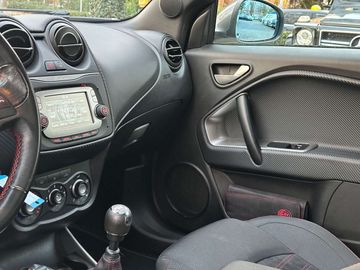 Car image 14