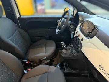 Car image 16