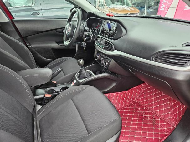 Fiat Tipo 1.4 T-Jet Lounge 88 kW image number 11