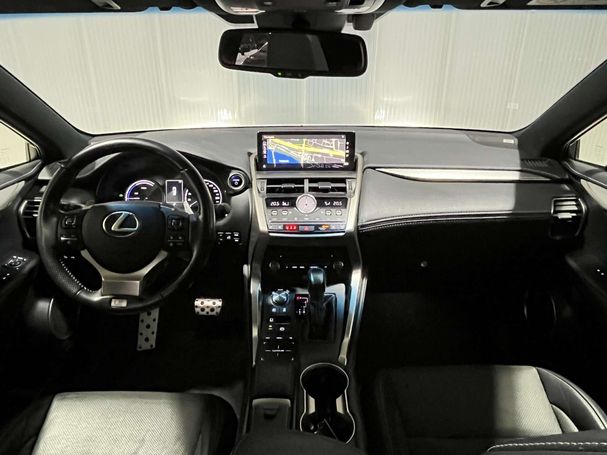 Lexus NX 300 h AWD 145 kW image number 3