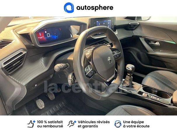 Peugeot 2008 1.2 PureTech 74 kW image number 21