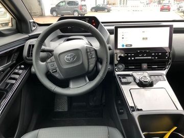 Car image 15