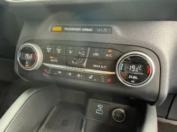 Car image 50