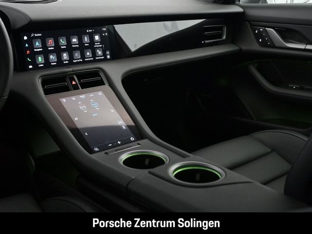 Porsche Taycan 320 kW image number 20