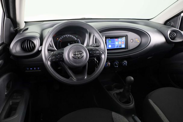 Toyota Aygo X 1.0 VVT-i 53 kW image number 14