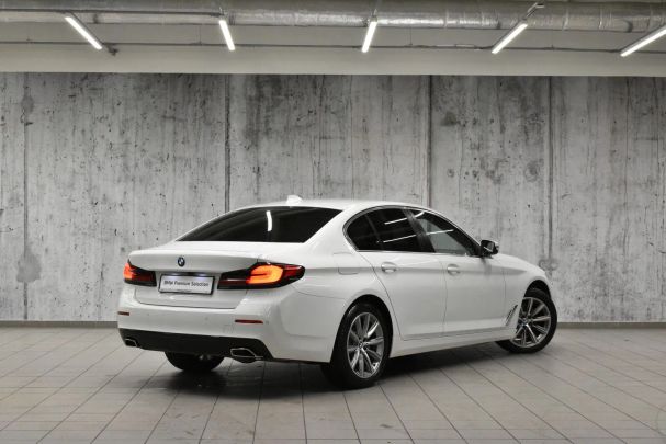 BMW 518d 110 kW image number 2