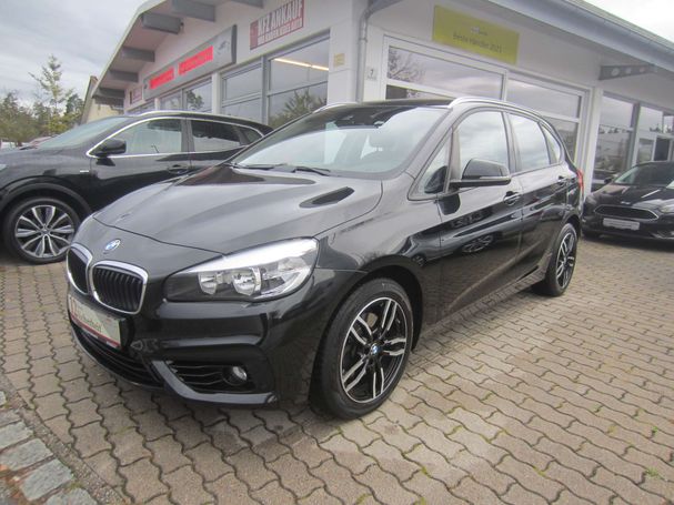 BMW 220i 141 kW image number 1