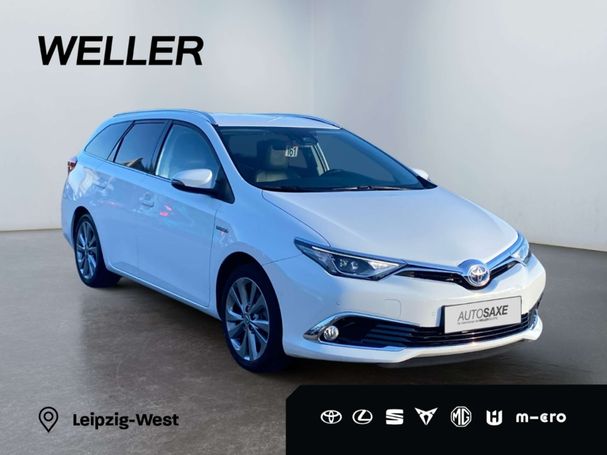 Toyota Auris 1.8 Hybrid Executive 100 kW image number 18