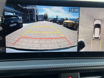 Car image 21