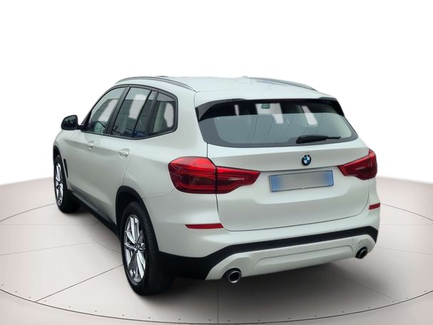 BMW X3 xDrive20d Advantage 140 kW image number 4