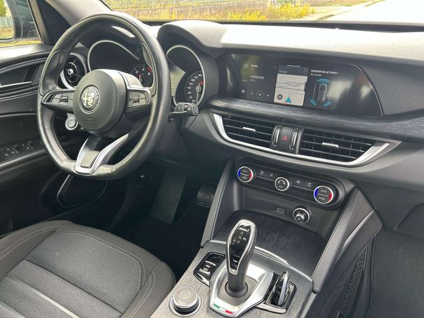 Alfa Romeo Stelvio 2.2 Q4 140 kW image number 14