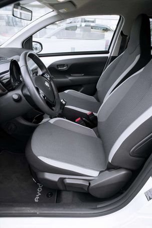 Toyota Aygo 53 kW image number 27