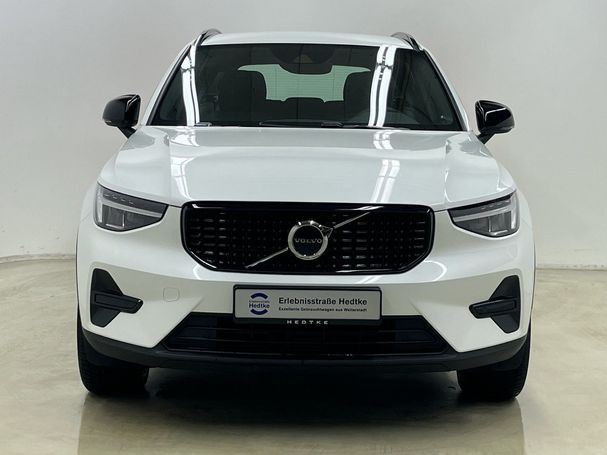 Volvo XC40 T5 Plus 192 kW image number 2