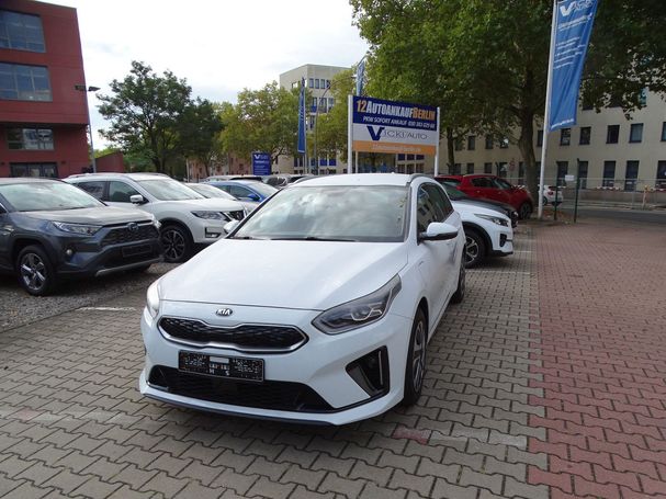 Kia Ceed Sportswagon 1.6 Plug-in Hybrid 104 kW image number 3