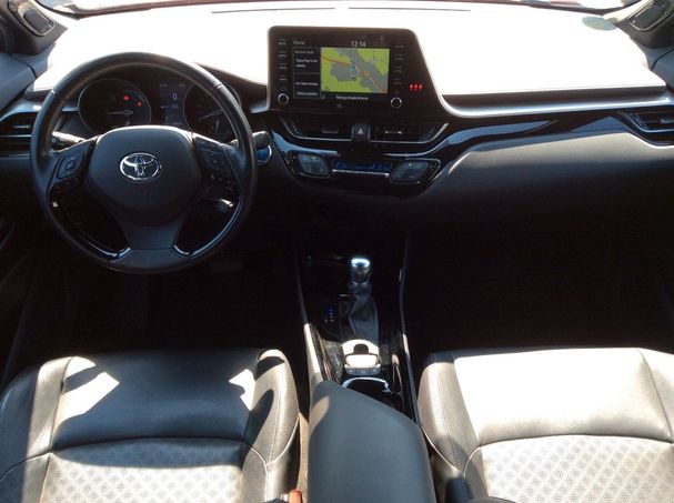 Toyota C-HR 2.0 Hybrid 135 kW image number 17