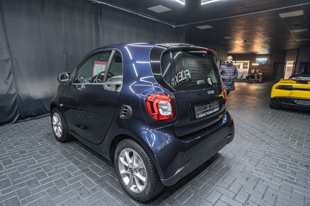 Smart ForTwo coupe prime 66 kW image number 9