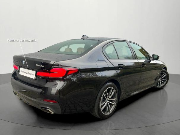 BMW 520d xDrive 140 kW image number 3