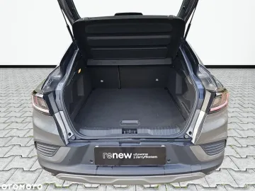 Car image 36