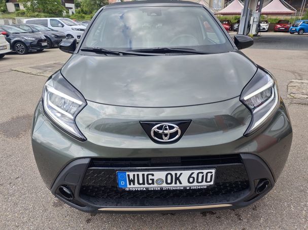 Toyota Aygo X 53 kW image number 8