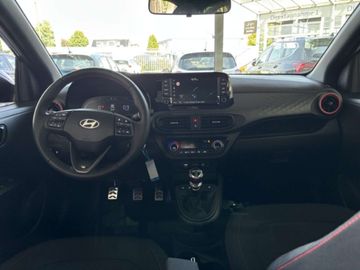 Car image 23