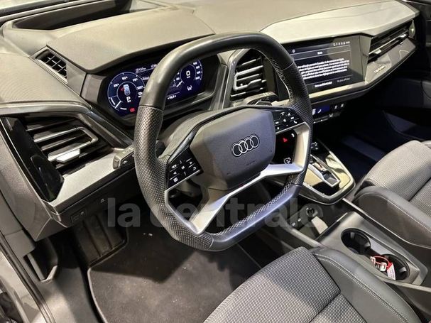 Audi Q4 35 S-line 55 kWh 125 kW image number 8