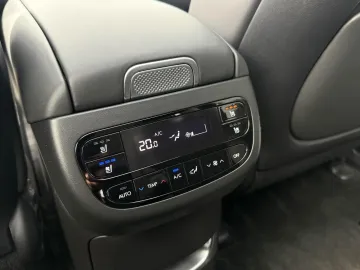 Car image 50