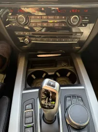 Car image 38