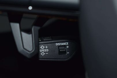 Car image 37