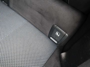 Car image 41