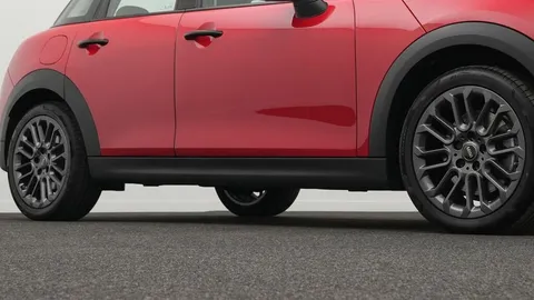 Car image 22