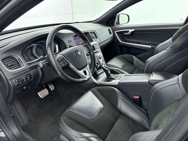 Volvo V60 T3 112 kW image number 28