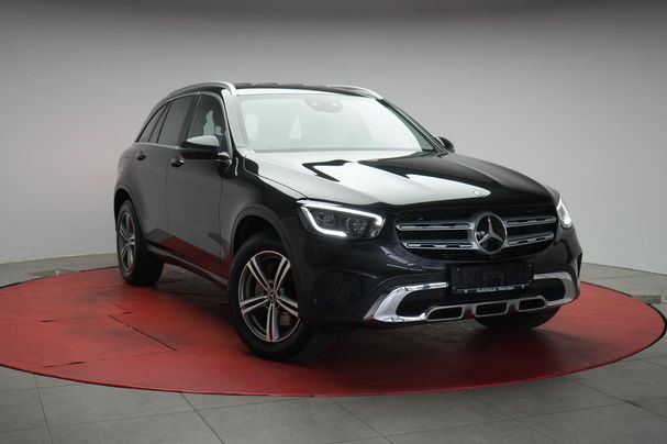 Mercedes-Benz GLC 300 d 4Matic 9G-Tronic 180 kW image number 2