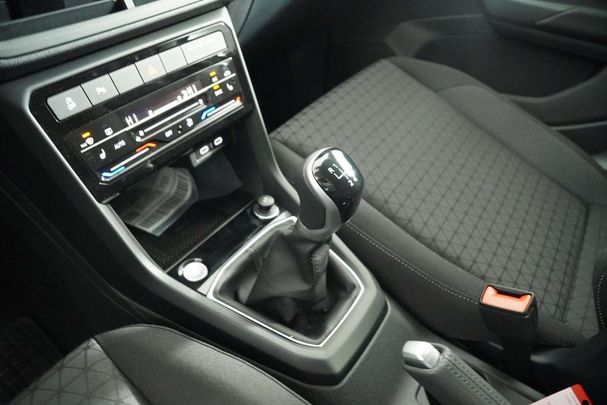 Volkswagen T-Cross TSI Life 70 kW image number 9