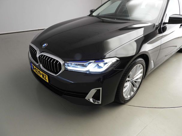 BMW 520i Touring 135 kW image number 37