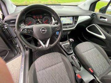 Car image 26