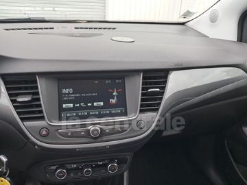 Car image 37