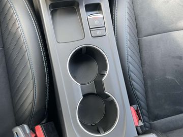 Car image 31