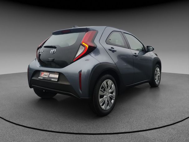 Toyota Aygo X 1.0 53 kW image number 10