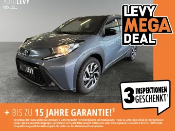 Car image 2